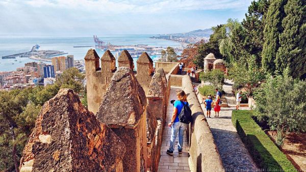 Castillo de Gibralfaro by null