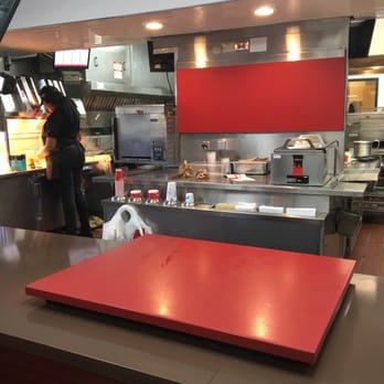 Wendy's - Clean kitchen - Fast Food Near Me - Warsaw, North Carolina Wendy's - Clean kitchen - Fast Food Near Me - Warsaw, North Carolina
