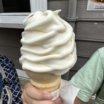 Difiore's Ice Cream Delite - Ice Cream & Frozen Yogurt Near Me - Pittsburgh, Pennsylvania