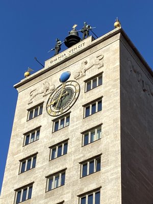 Krochhochhaus by null