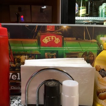 Beefy's - Countertop view - Diners Near Me - Reno, Nevada Beefy's - Countertop view - Diners Near Me - Reno, Nevada