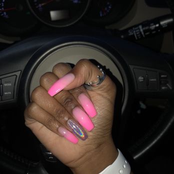 Nail Bar @ Denton - $50 for ombré dip refill & 2 chrome nails! - Nail Salons Near Me - Denton, Texas