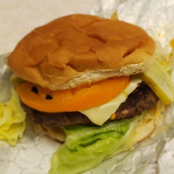 Lucky’s Kitchen - Food Trucks Near Me - West Allis, Wisconsin Lucky’s Kitchen - Food Trucks Near Me - West Allis, Wisconsin