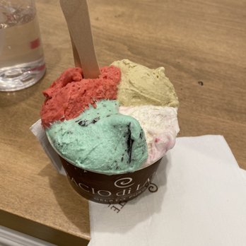 Bacio di Latte - Ice Cream & Frozen Yogurt Near Me - Los Angeles, California