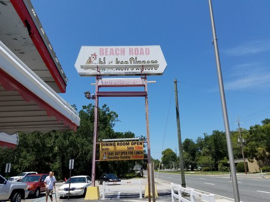 Beach Road Fish House & Chicken Dinners by null