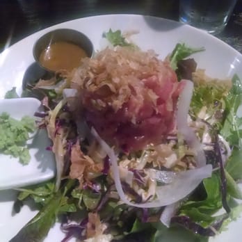 Shell Beach Brewhouse - Mahi Salad - Gastropubs Near Me - Pismo Beach, California Shell Beach Brewhouse - Mahi Salad - Gastropubs Near Me - Pismo Beach, California