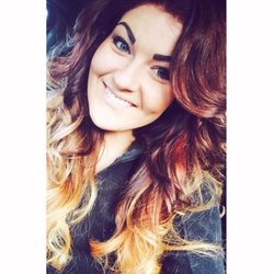 Untangled Beauty - Firey red with blonde balyage