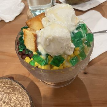 Isla Pilipinas Cafe - Halo-Halo (Showing GrubHub Price) - Filipino Near Me - Fort Lauderdale, Florida