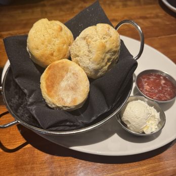 Stoney River - Homemade biscuits with butter and jam - Steakhouses Near Me - Chapel Hill, North Carolina Stoney River - Homemade biscuits with butter and jam - Steakhouses Near Me - Chapel Hill, North Carolina