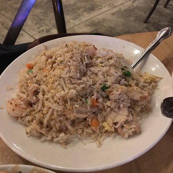 Dumpling Inn - Deluxe fried rice! - Chinese Near Me - San Diego, California Dumpling Inn - Deluxe fried rice! - Chinese Near Me - San Diego, California