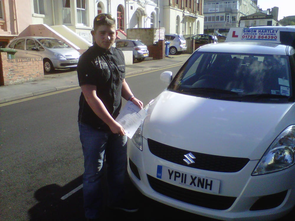 SIMON HARTLEY DRIVER TRAINING 14 14 Falcon Avenue, Scarborough, North