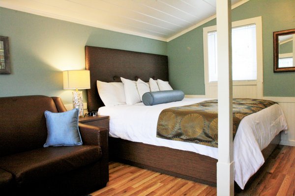 Ocean Echo Inn & Beach Cottages by null