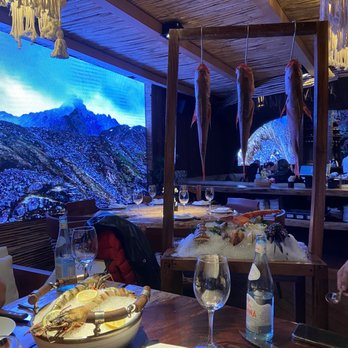 Beluga Oyster Bar - Seafood options. - Steakhouses Near Me