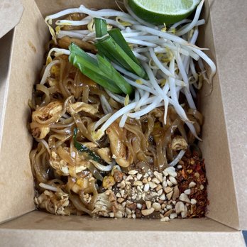 Kiin Di - Old School Pad Thai - Food Trucks Near Me - Austin, Texas