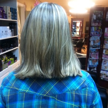 William Jean Salon - Blonde highlights and darker low lights. - Hair Stylists Near Me - Yardley, Pennsylvania