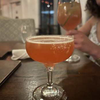 TAVERN & TABLE - Updated May 2025 - 1294 Photos & 963 Reviews - 100