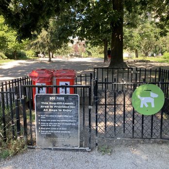 Nelson Park - One of two Dog Park Entrances. - Dog Parks Near Me - Vancouver, British Columbia Nelson Park - One of two Dog Park Entrances. - Dog Parks Near Me - Vancouver, British Columbia