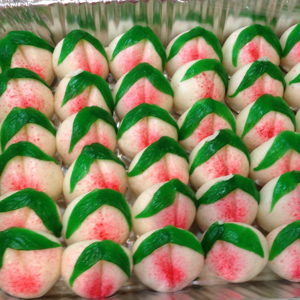 Sun Maxim's - Beautifully designed & fresh peach buns for BD party @'Self Help for the Elderly'. Thanks Tony & Emily for their kind & warm - Bakeries Near Me - San Francisco, California