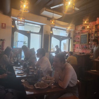 Red Ant - Dining area - Thai Near Me - Barcelona, B