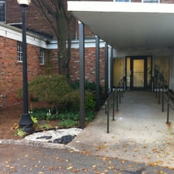 North Jersey Center For Acupuncture And Oriental Medicine - Clinic entrance and meditation gardern
