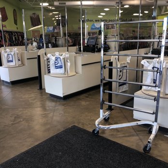 Goodwill Store - Check out area - Thrift Stores Near Me - Martinsville, Indiana