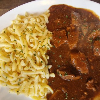 Al Capone - Boeuf Bourguignon mit Spätzle - Restaurants Near Me - Mannheim, BW
