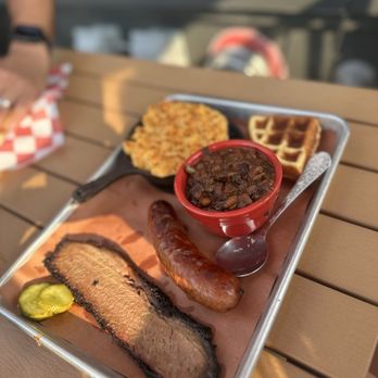 Dr. Rolf's Barbeque - Barbeque Near Me - Muskegon, Michigan