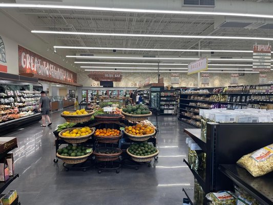 Island Naturals Market & Deli by null