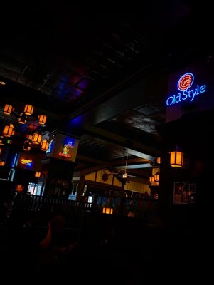 Miller's Pub by null