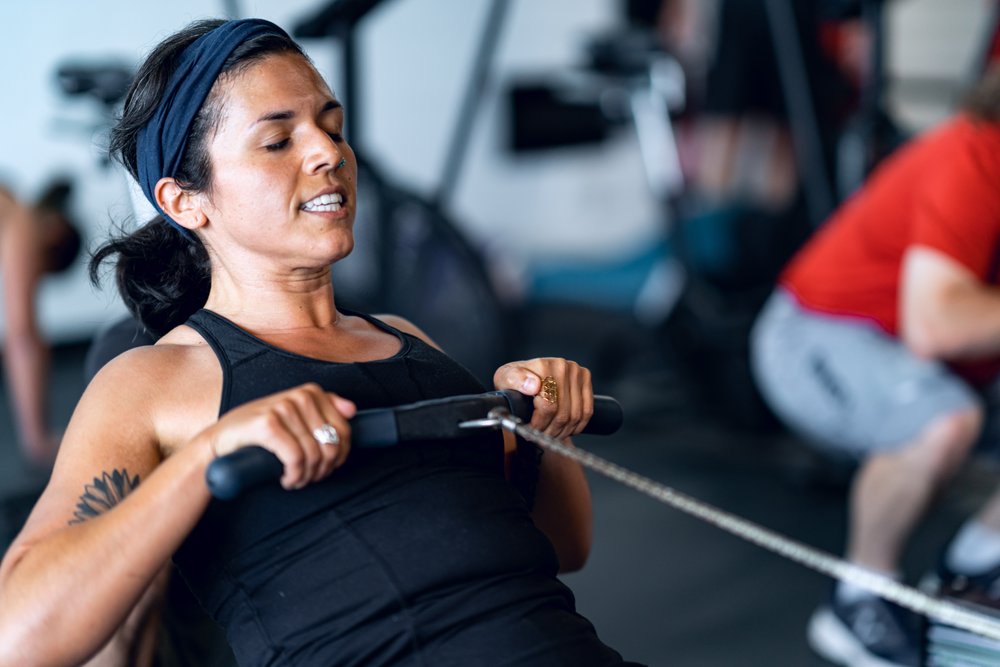 Devalon Fitness Logo