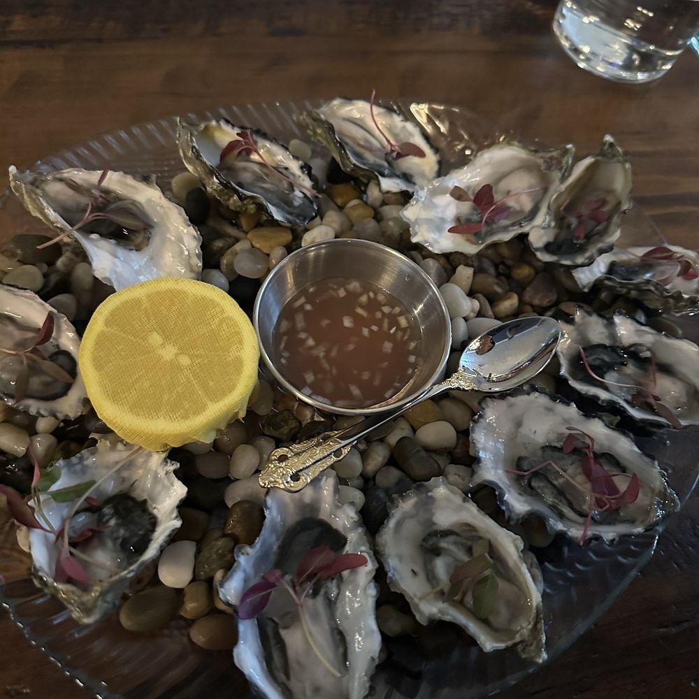 Saison - Dozen Oysters - Wine Bars Near Me - San Francisco, California Saison - Dozen Oysters - Wine Bars Near Me - San Francisco, California
