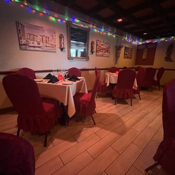 Gino's Vino Osteria - Interior - Italian Near Me - Austin, Texas