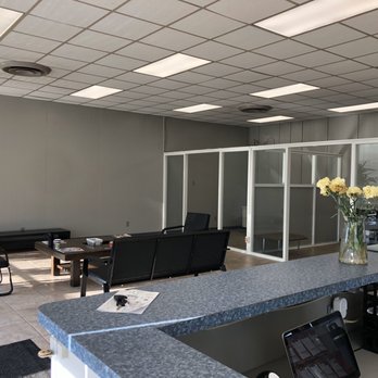Ty's Automotive - indoor waiting area - Auto Repair Near Me - Indianapolis, Indiana Ty's Automotive - indoor waiting area - Auto Repair Near Me - Indianapolis, Indiana