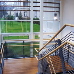 Elisabeth-Krankenhaus Essen - Moderne Baukörper harmonieren gut mit der alten Bausubstanz