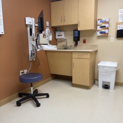 St Joseph Hospital Primary and Specialty Care