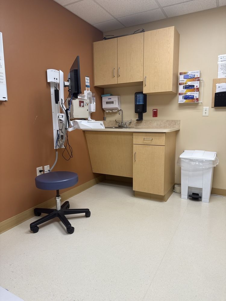 St Joseph Hospital Primary and Specialty Care - child therapist in Nashua, NH