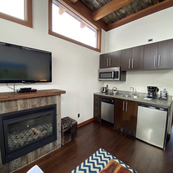 Fireside Resort - Living and kitchenette combo. - Resorts Near Me - Wilson, Wyoming