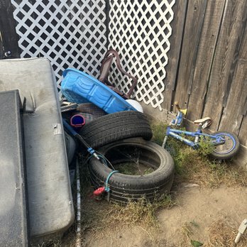 GDL Junk Removal Services - Junk Removal & Hauling Near Me - Parlier, California GDL Junk Removal Services - Junk Removal & Hauling Near Me - Parlier, California