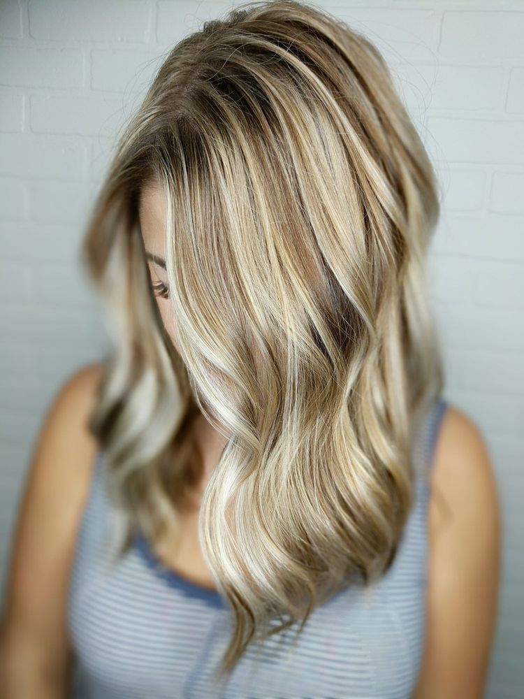 HEAD CASE HAIR STUDIO Updated September 2024 760 Goldstream Avenue, Victoria, British