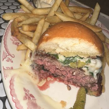 Squable - Burger - Modern European Near Me - Houston, Texas