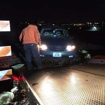 Lucky's Tow Service - Carefully steering my car onto the ramp - Towing Near Me - Liberty, Missouri Lucky's Tow Service - Carefully steering my car onto the ramp - Towing Near Me - Liberty, Missouri