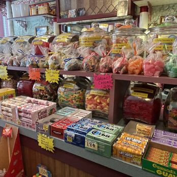 Rainbow's End - Candy Stores Near Me - Jim Thorpe, Pennsylvania