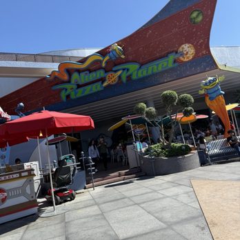 Alien Pizza Planet - Pizza Near Me - Anaheim, California