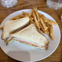 Station House Pub & Grill - Clubhouse Sandwich