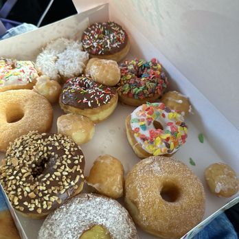 Atlanta Donuts - Donuts Near Me - Atlanta, Georgia Atlanta Donuts - Donuts Near Me - Atlanta, Georgia