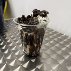 Oreo Stacker