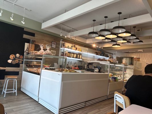 Paris Oven Bakery by null