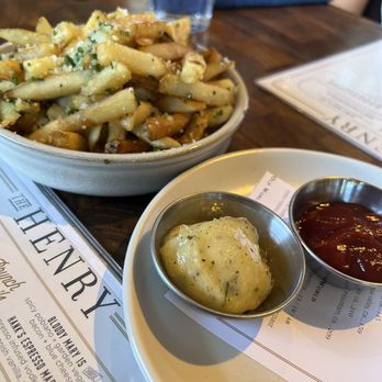 The Henry - Truffle fries - New American Near Me - Phoenix, Arizona The Henry - Truffle fries - New American Near Me - Phoenix, Arizona