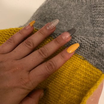 Fantasy Nails - Nails - Nail Salons Near Me - Mount Pocono, Pennsylvania