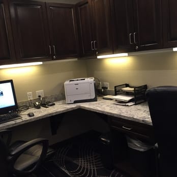 Hampton Inn Seattle/Everett - Business workstation - Hotels Near Me - Everett, Washington Hampton Inn Seattle/Everett - Business workstation - Hotels Near Me - Everett, Washington